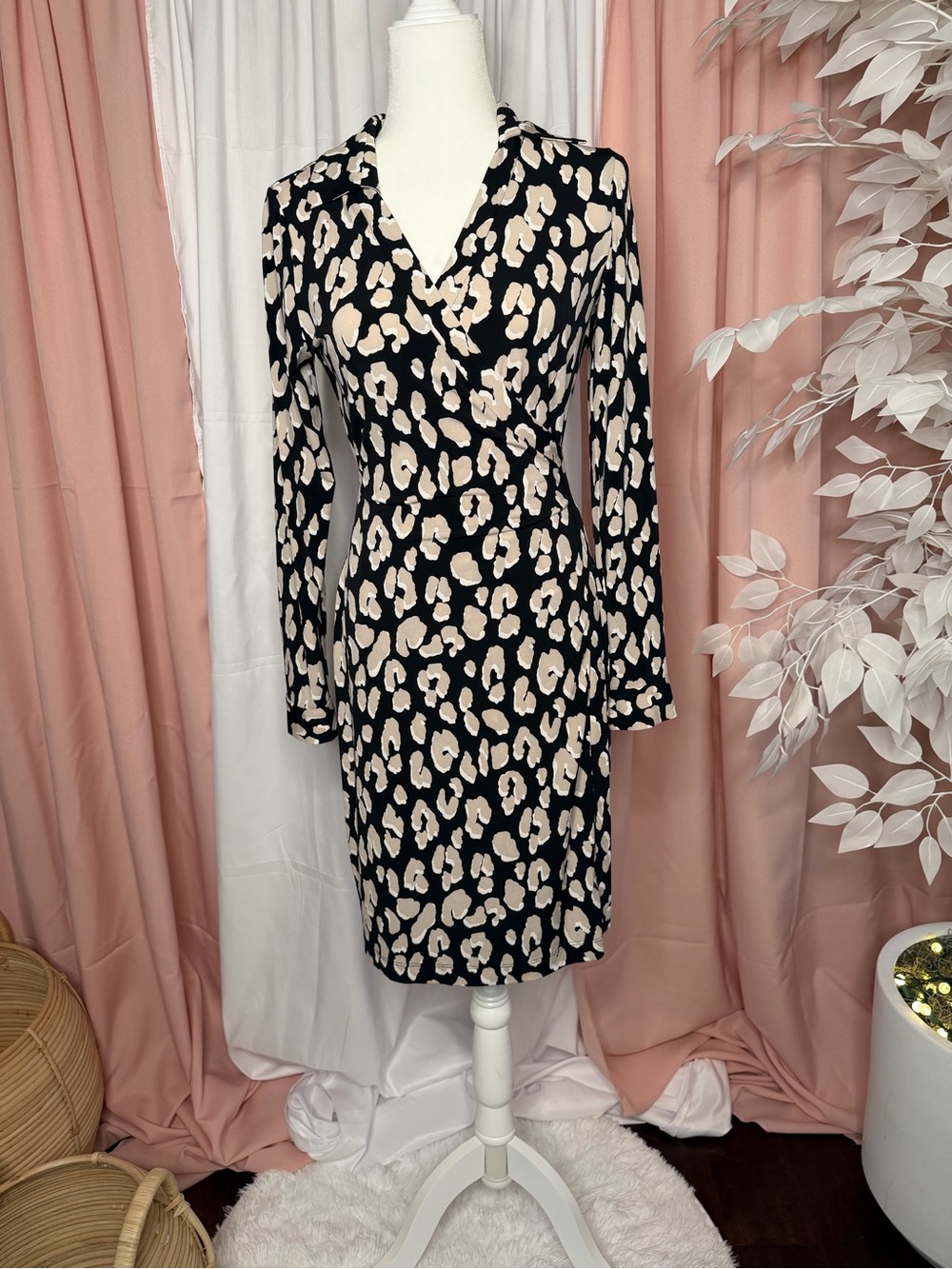 Calvin Klein Leopard Print Faux Wrap Dress | Size 8